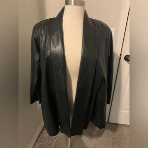 O-17 Elegant Black Open-Front Leather Jacket